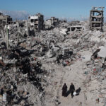 Gaza residents return to the widespread destruction of their old neighborhoods