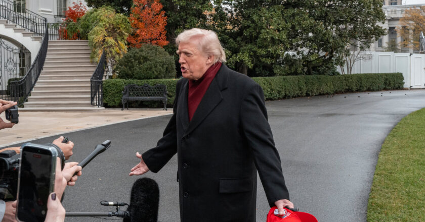 Trump, Obamacare Desteklerini Uzatma Planlarını Değerlendiriyor