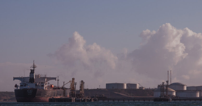 Trump Imposes Blockade on Select Venezuelan Oil Tankers