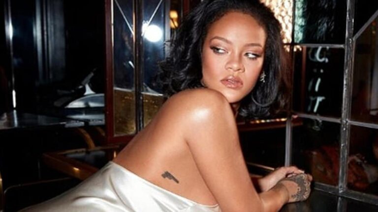 Rihanna’nın bugüne kadarki en cesur pozları! Sınırları zorladı