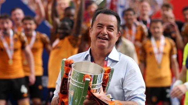 Hull City’de Acun Ilıcalı Elliot Stroud ile imzaladı!