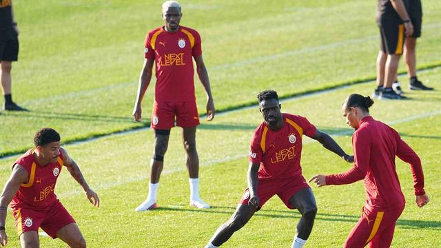 Galatasaray, yeni sezon hazırlıklarını sürdürüyor